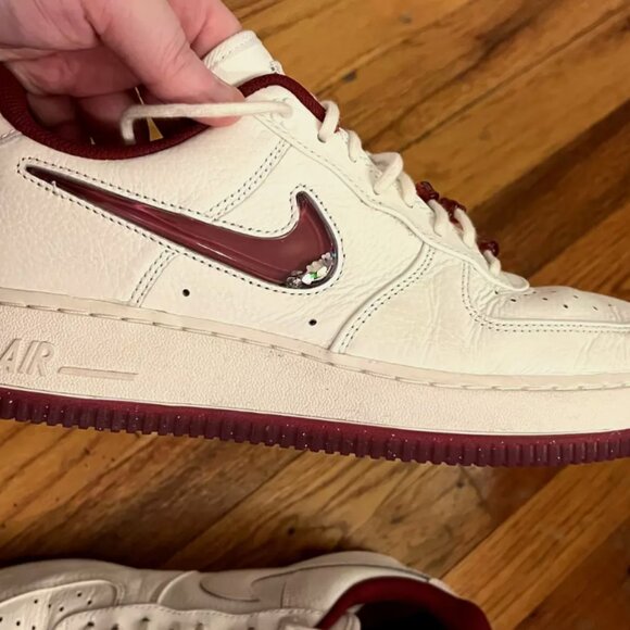 Nike Womens Nike Air Force 1 Low 'Valentines Day 2024' FZ5068-161 Size 9 - Picture 13 of 16